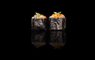 Гункани з вугром  (2 шт/70 г)