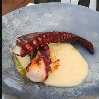 Pulpo a la Brasa