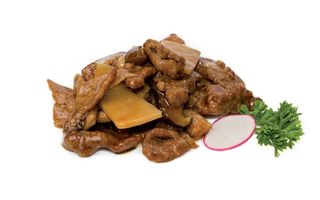 174. Manzo con funghi e bambù
