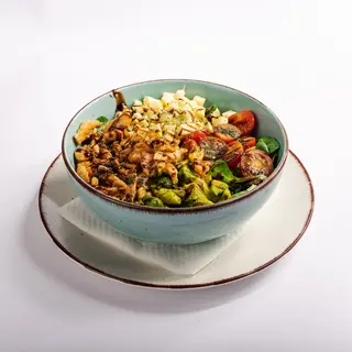 Avokado salata