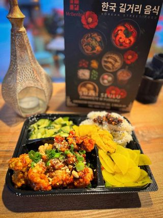 Bul-Dak chrupiący kurczak w ostrym sosie