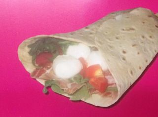 Piadina con mozzarella di bufala e speck