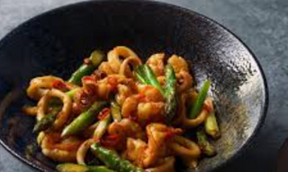 Langostinos Machacadas Al Wok