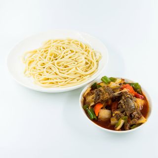 Лагман с ребрышками 