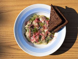 Маринований оселедець (260g)