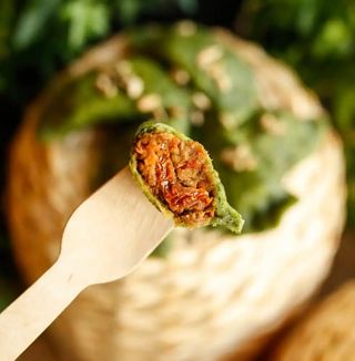 pierogi z czerwoną soczewica i suszonymi pomidorami