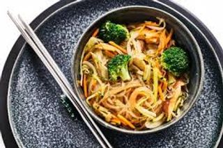 Fideos De Arroz Salteados