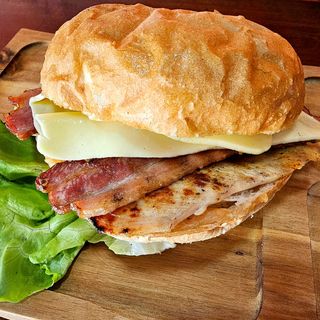 Punjeno bijelo meso 350gr