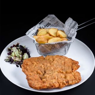 Şniţel vienez şi cartofi naturali prajiti/200gr/200gr