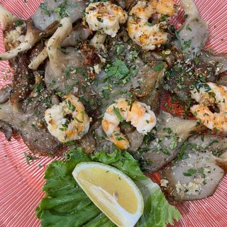 Setas a la plancha con gambas