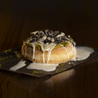 DONA DE PISTACHO Y FILIPINO