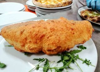 Calzone fritto classico