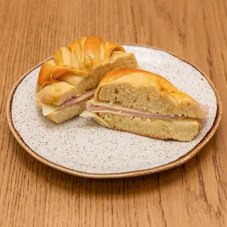 Croissant Misto