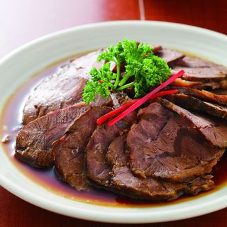 Manzo stufato 卤牛肉