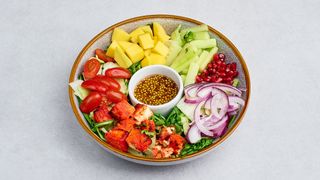 Grilled chicken mango salad