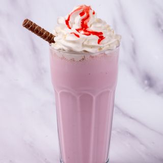 Milkshake клубничный