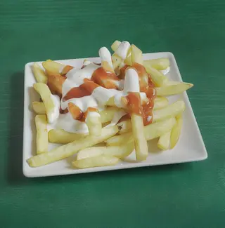 Patatas fritas (ración)