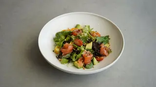 Салат з лососем (230г)