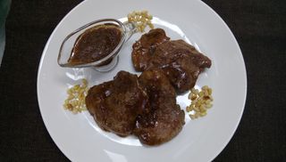 Медальоны из конины