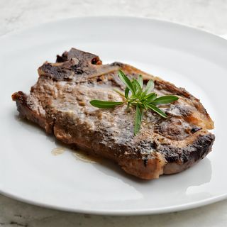 Ceafa de porc cu mujdei