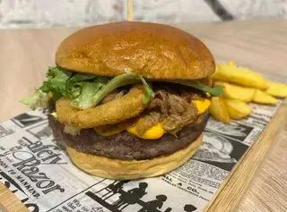 HAMBURGUESA TRUFADA