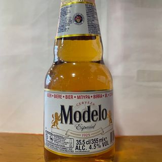 Cerveza Modelo especial (33 cl.)