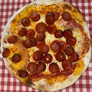 Pizza Peperoncino (Mediana)