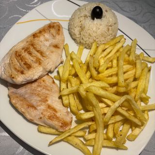 Bifinhos de frango grelhados