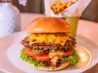 BURGER EMMY