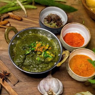 PALAK CHICKEN 300 g