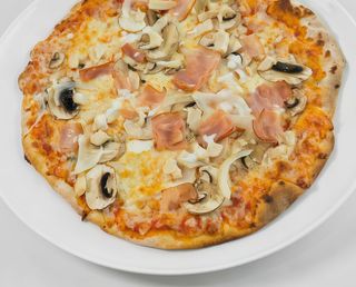 Pizza De la casa (30 cm.)