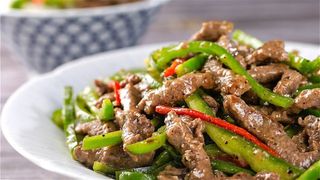 71.Ternera con pimiento verde