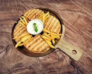 Skepasti na bogato (Megali)