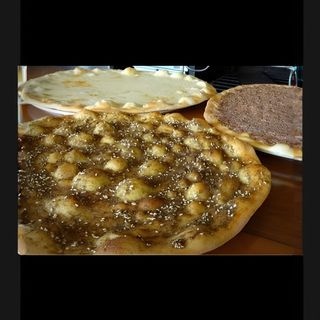 Manaich Zaatar