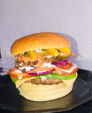 Double burger porc si vita