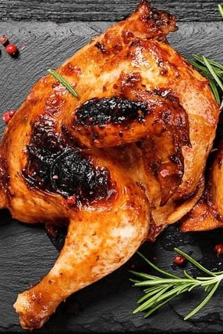 1/2 poulet Braisé + Attiéké