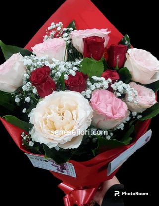 Bouquet 3 rose rosse e 2 rose rosa
