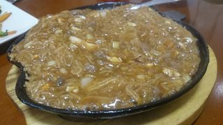 Hormigas Sobre El Árbol