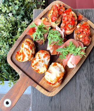 Mix bruschetta