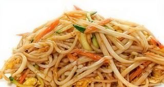 229 Yaki udon con gamberi