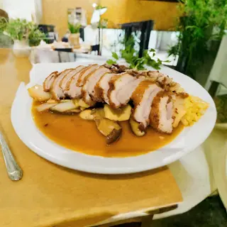 81 Pato com Bambu e Cogumelos Chineses