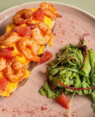 Завтрак Shrimp Breakfast