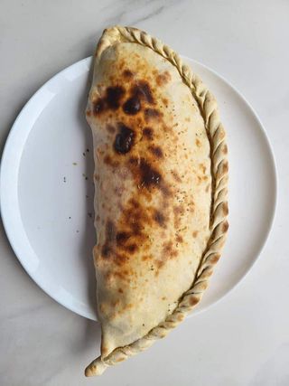 Pizza Calzone Classic