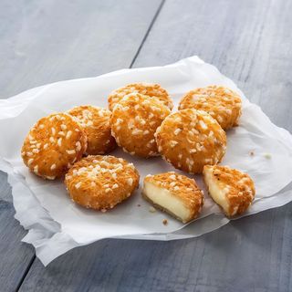 CAMEMBERT BITES