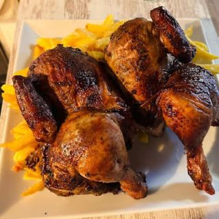 Pollo A La Brasa Completo