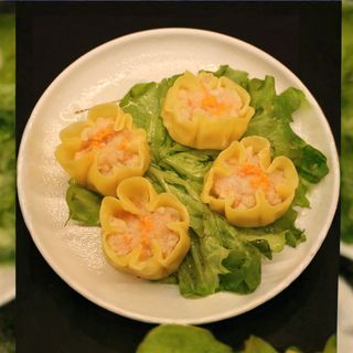 Shaomai di gamberi alla griglia/虾烧卖锅贴