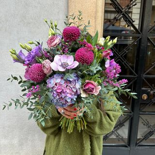 Ramo variado en tonos lila y malva