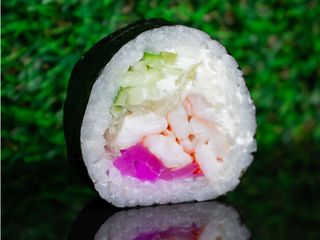 Futomaki z krewetką 6 szt.