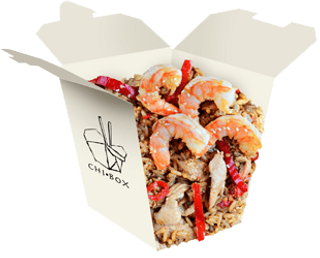 Orez cu creveți și carne de pui