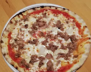 Mala Pizza Tonno Cipolla